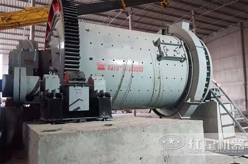 棒磨機(jī)現(xiàn)場 棒磨機(jī)現(xiàn)場