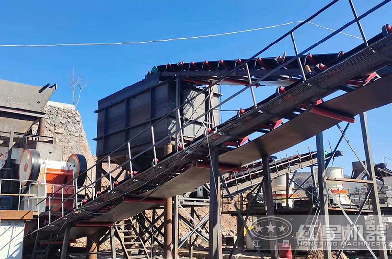 除塵設(shè)備安裝到位 除塵設(shè)備安裝到位